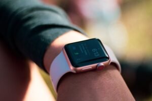 5 Cutting-Edge Elements in Wearable Health Technology Revolutionizing Personal Wellness