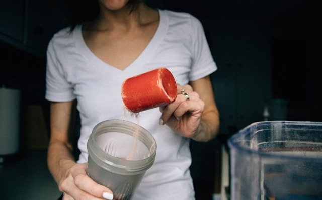 Investigating How High-Quality Whey Protein Aids Active Lifestyles