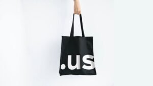 Tote Bags: The Essential Fashion Accessory for Every Season
