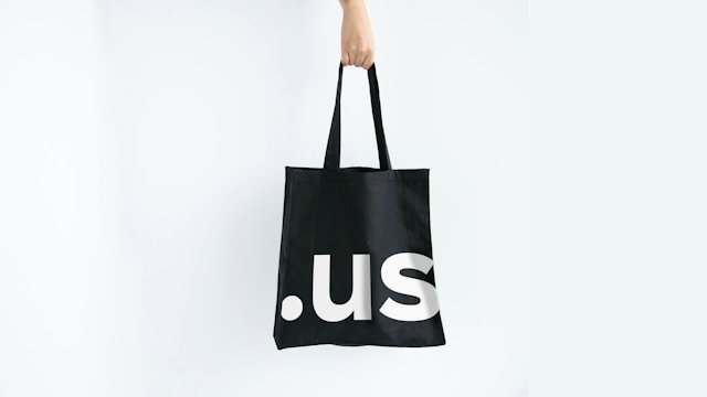 Tote Bags: The Essential Fashion Accessory for Every Season