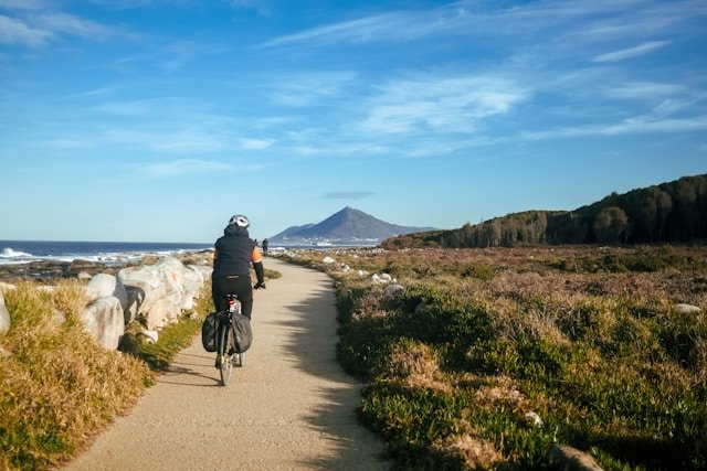 Reasons Why Portugal Is a Cyclist's Dream Destination: Weather, Landscape, and Facilities
