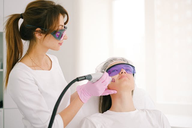 Navigating Laser Treatment: Tips for Making the Right Choice