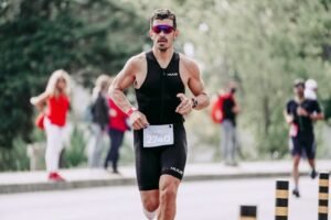 Comprehensive Guide to Selecting the Perfect Sports Glasses for Your Requirements